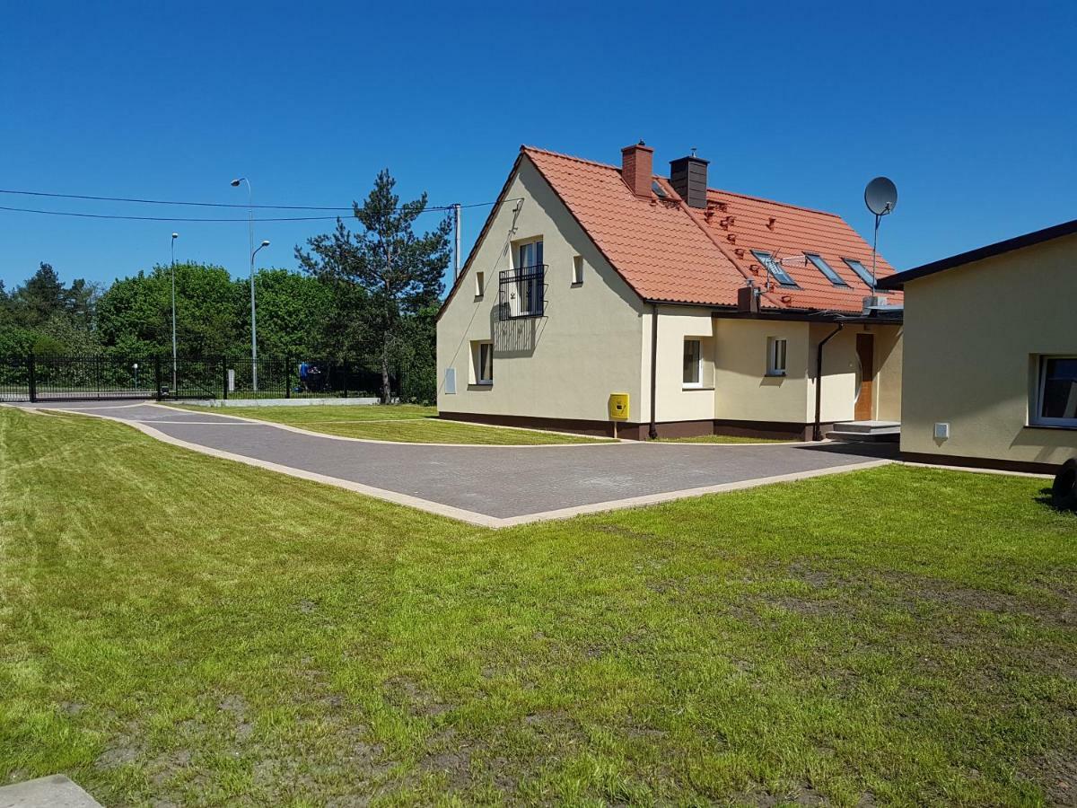 Dom Wakacyjny Na Sielskiej Villa ออลชติน ภายนอก รูปภาพ
