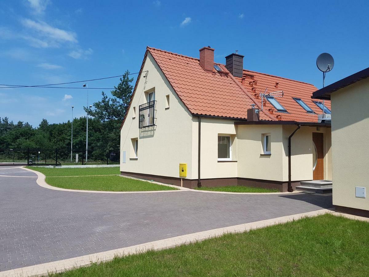 Dom Wakacyjny Na Sielskiej Villa ออลชติน ภายนอก รูปภาพ